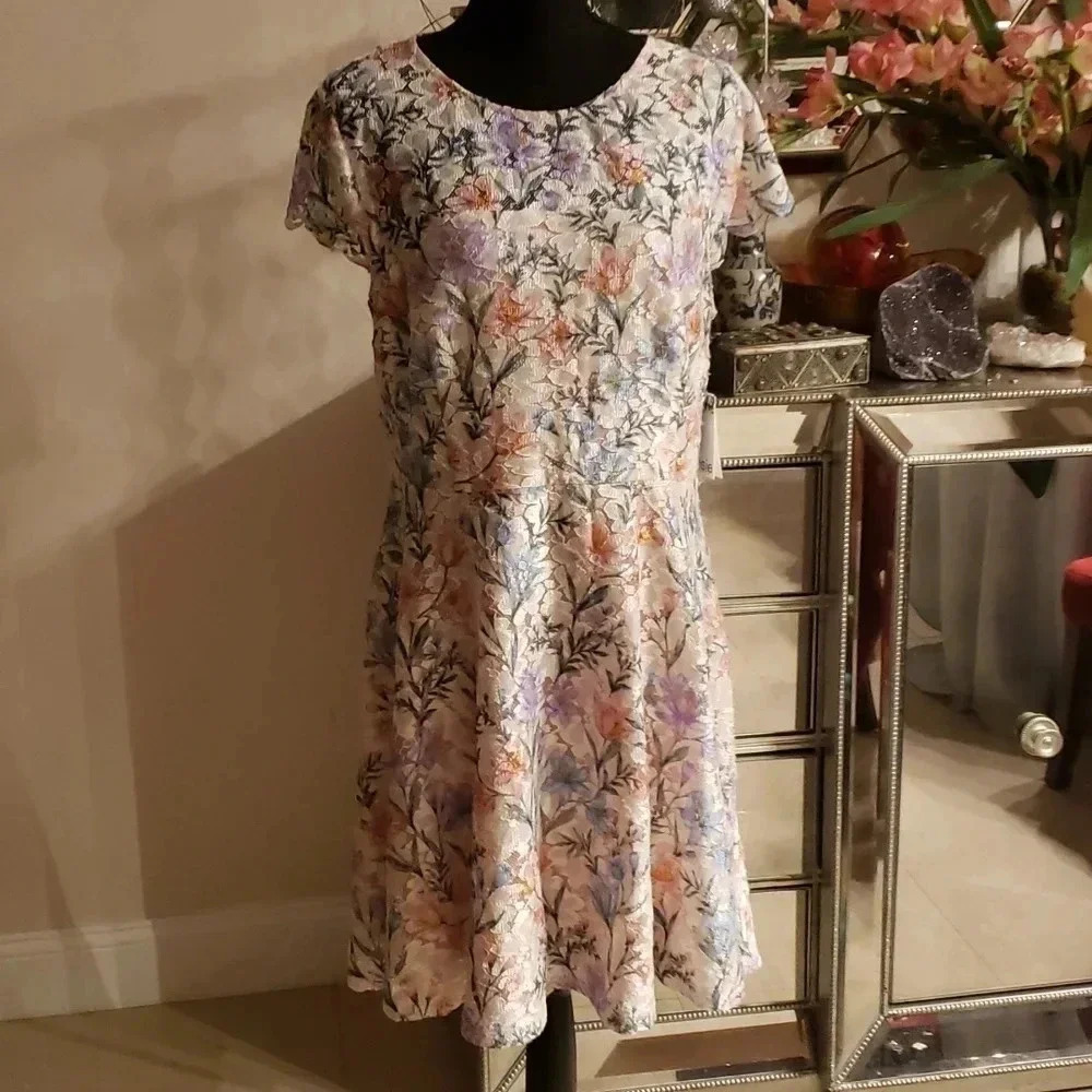 Kensie lace dress size 14 NWT - Picture 2 of 7